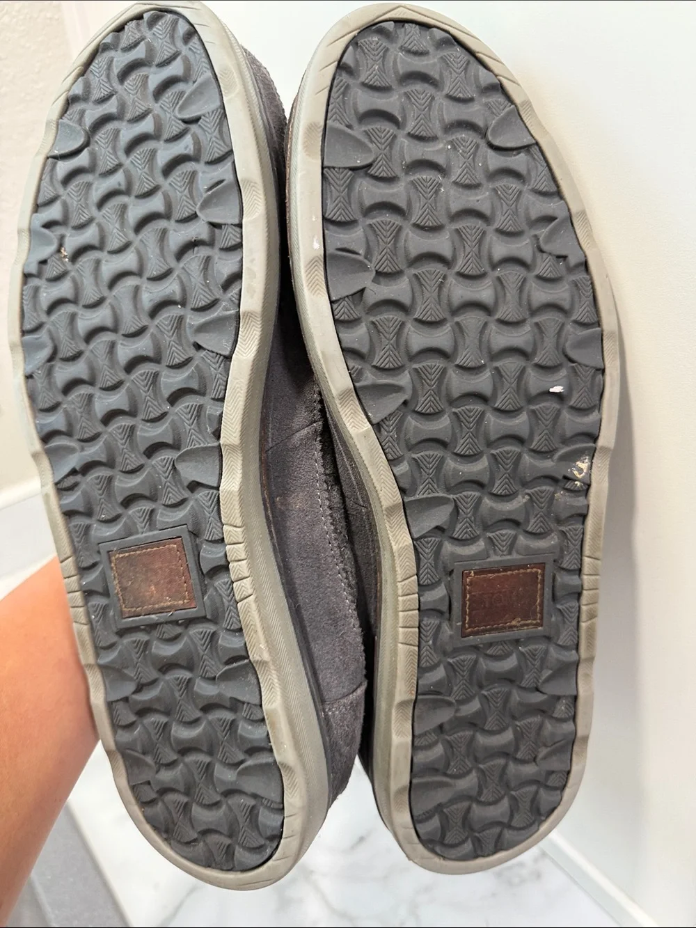TOMS Searcher Boots in a quilted 